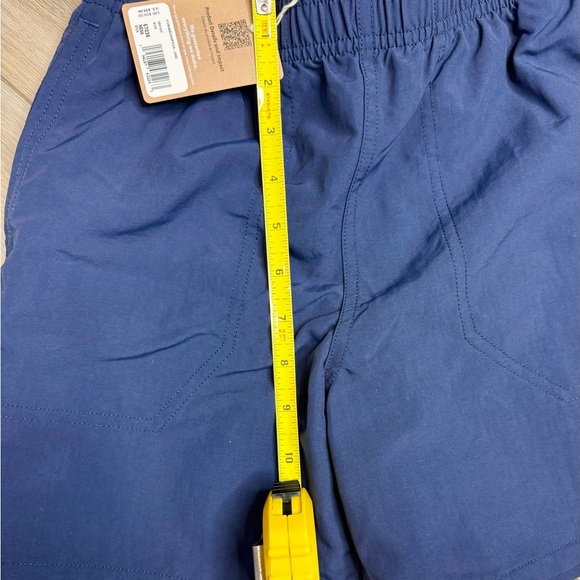 Patagonia Navy Blue baggies Shorts- youth - Picture 6 of 7